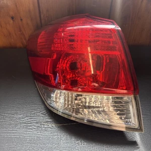 10-14 SUBARU OUTBACK REAR LEFT DRIVER SIDE OUTER TAIL LIGHT LAMP OEM - Bild 1 von 5