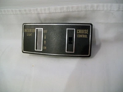 Buick Wildcat 1969-70, Electra, control de crucero LeSabre y placa de interruptor interior Foto 1 de 3