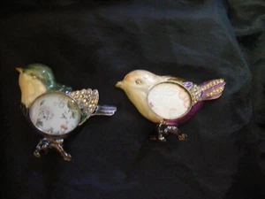 2 Miniature Vanity Tabletop Picture Frames Enamel Bedazzled Bird - Picture 1 of 5