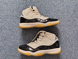 NIKE AIR JORDAN CONCORD XI GRÖSSE 10 UK HERREN SEHR GUTER ZUSTAND GEBRAUCHT C 2000 136046 101 00 WEISS SCHWARZ - Bild 1 von 12