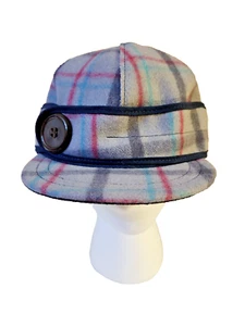 Stormy Kromer The Button Up Cap Mütze Wollmischung Damen 7 5/8 grau rot schwarz kariert - Bild 1 von 8