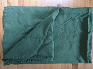 Williams Sonoma Tablecloth Linen Green XLarge 67x105 Machine Wash Dry Hungary - Picture 1 of 6