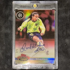 Topps Stadium Club 2023-24 Ronaldinho Classic Kits Auto /5 RP - Bild 1 von 4