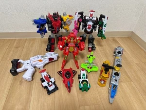 Power Rangers Lupinranger VS Patoranger DX Megazord Set Kaiser BANDAI Japan - Picture 1 of 9