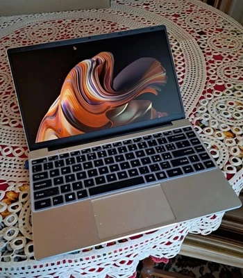 computer portatile - Immagine 1 di 2