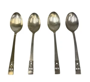 Lot Of 4 Vintage Community Coronation Silverplated Floral Design Dinner Spoons - Picture 1 of 5