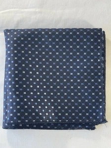 Blue geometric woven pocket square - Picture 1 of 4