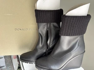 Donald Pliner Sindie 10 Black Knit Roll Side Zip Size 7 Dark Academia Fairy - Picture 1 of 8
