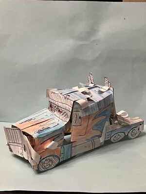 Transformers 2025 Age Of Extinction Transforming Optimus Prime Figure Unique Set - Image 1 of 4