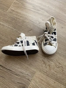 Converse Baby Shoes Infant Size 7 ‘sample’ Shoes White Black - Picture 1 of 9
