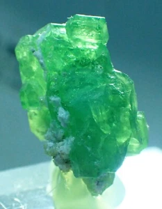 RARE ANDRADITE DEMANTOID GARNET Mineral Specimen LAB mine, Black Lake, CANADA - Picture 1 of 11