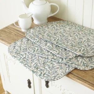 William Morris Willow Bough Green Quilted Cotton Floral Placemats. - Picture 1 of 1