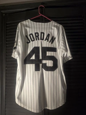 Birmingham Barons Michael Jordan 45 Baseball Jersey White Size Medium - Image 1 of 2