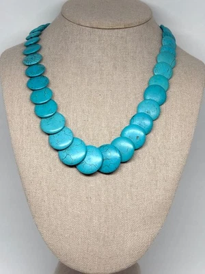 Collar disco graduado turquesa pieza llamativa Foto 1 de 4