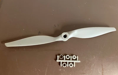 APC Elektro Propeller Serie C-2, 11 x 7,  279 x 178 - Bild 1 von 3