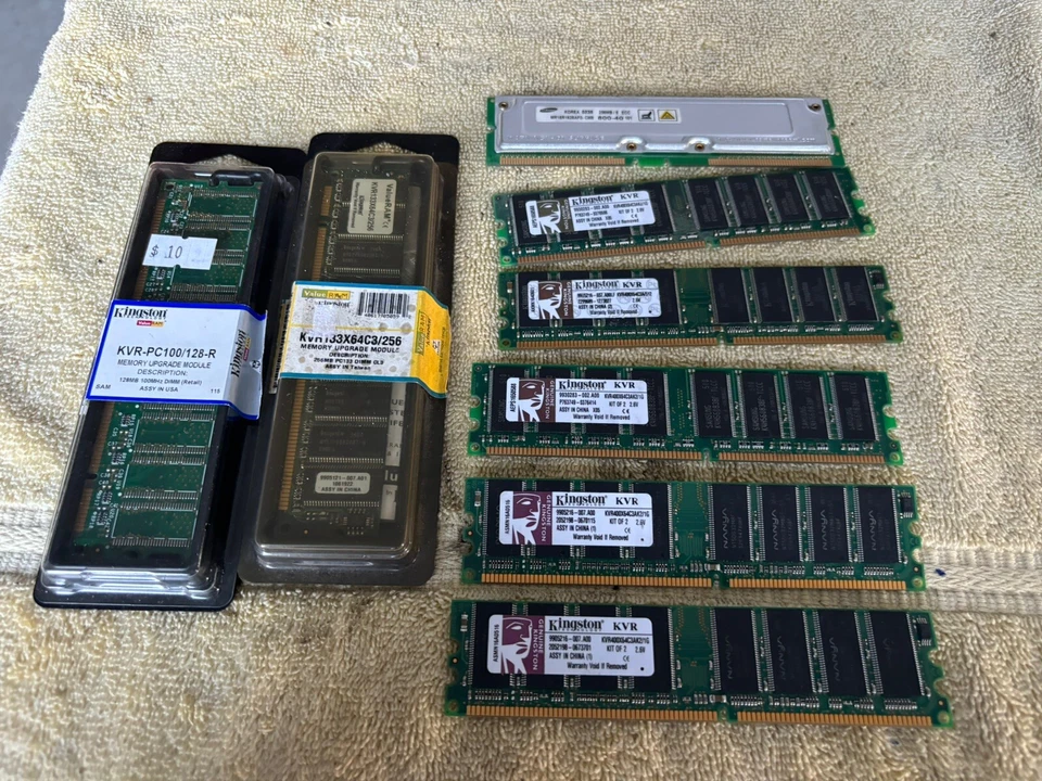(3) KINGSTON KVR400X64C3AK2/1G (512GBX2) RAM  1GB - Image 1 of 4