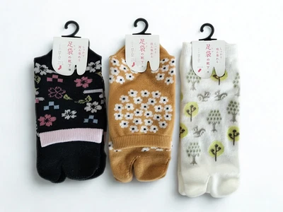 Calcetines Tabi Japoneses 3 Pares - Puntera Dividida - Diseño Floral y Árbol - Mujer 23-25cm Foto 1 de 4