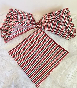Set Of 12 Vintage Candy Cane Green Red Dinner Napkins Christmas 17x17" - Picture 1 of 7