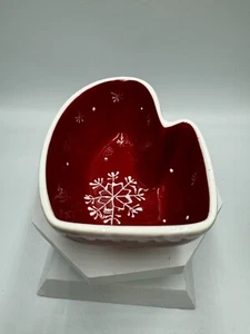 Holiday Home Red Christmas Mitten Shaped Ceramic Serving Bowl - Picture 1 of 8