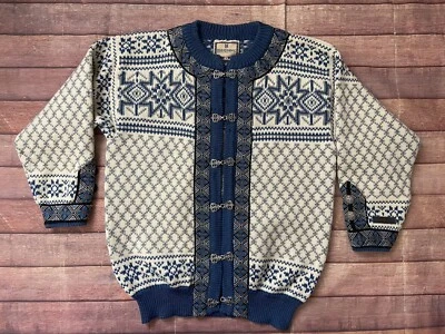 Vintage DALE of NORWAY Blue White Wool Pewter Clasp Sweater Women’s Size S - Image 1 of 4