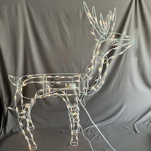 Winter Wonder Lane Lit Animated Reindeer / 48” / 150 Lights / Wire Frame / Flaws - Picture 1 of 18