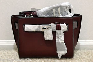 NWT MICHAEL Michael Kors Hamilton Traveler Leather Messenger in Claret MSRP $328 - Picture 1 of 3