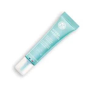 Yves Rocher Hydra Vegetal Intensive Moisturizing Gel for Eye Contour 0.5 fl.oz. - Picture 1 of 4