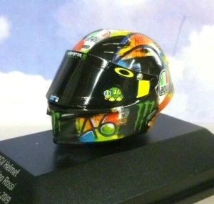 MINICHAMPS 1/8 AGV HELMET VALENTINO ROSSI #46 WINTER TEST SEPANG 2019 DIECAST - Picture 1 of 4