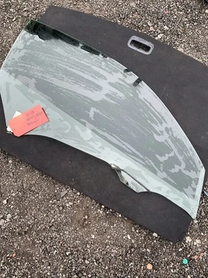 2017 - 2022 INFINITI Q60 RIGHT PASSENGER SIDE DOOR WINDOW GLASS OEM - Image 1 of 3