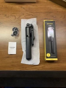 L03 Trépied Portable 820mm Max Selfie Stick Bluetooth - Photo 1 sur 5