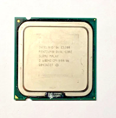 Intel Pentium Dual Core CPU E5300 2.6Ghz Socket LGA775 2M Cache Desktop SLB9U - Image 1 of 2