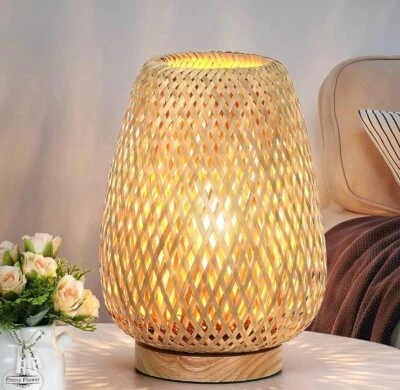 Lámpara de mesa de ratán #1020 Foto 1 de 3