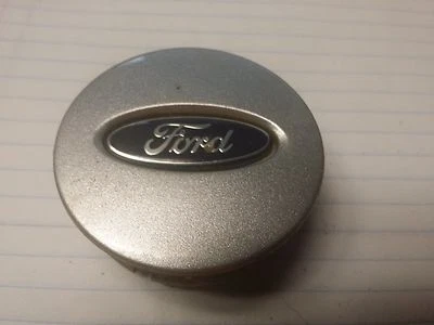 2005 FORD ESCAPE WHEEL CENTER CAP ONLY YL84-1A06FA - Image 1 of 2
