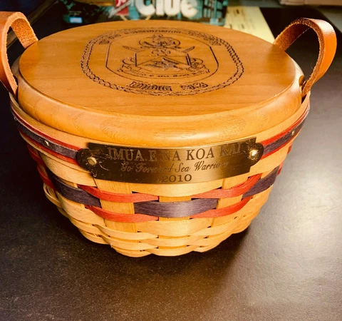 USS CHUNG-HOON DDG 93 Wooden 7" Bowl/basket American Traditions. 2010 Cover