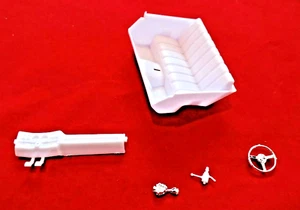 Revell 1978 GMC Pick Up Interior 1/24 - Picture 1 of 1