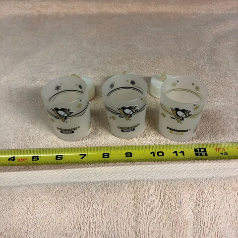 LOT OF 3 PITTSBURGH PENGUINS CHRISTMAS PLASTIC SHOT GLASSES Cover