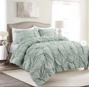 LUSH DECOR King Comforter 3 Pc Set Bella Blue NEW - Picture 1 of 4