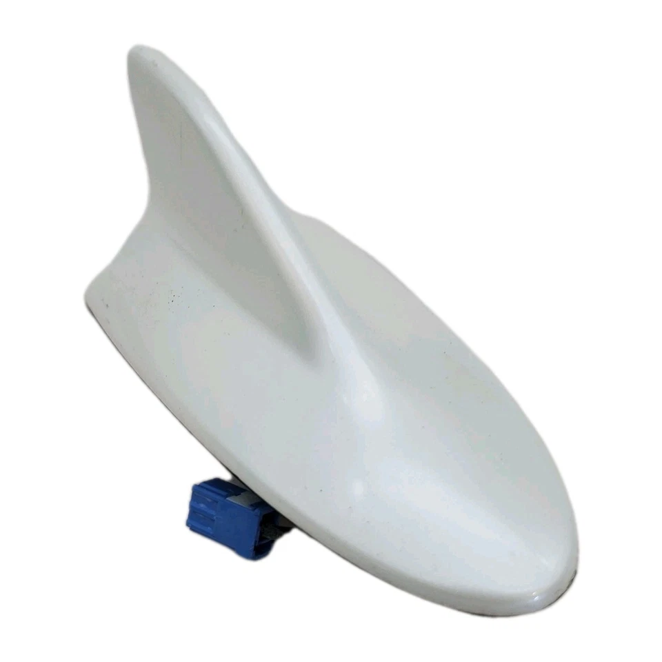 Lexus IS250 IS350 2009-2013 antena de techo aleta de tiburón exterior OEM blanco Foto 1 de 4
