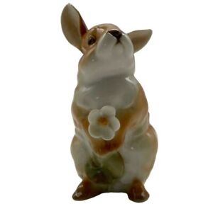 Hutschenreuther Porcelain Rabbit w/Flower 4” ~ Green Logo MINT! 8825