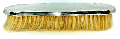 Antiguo cepillo de ropa de mano alemán europeo de plata 835 acabado martillado marcado Foto 1 de 4