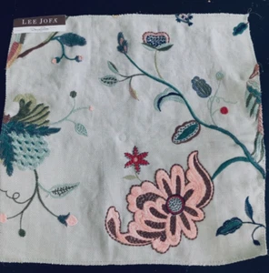 OSCAR DE LA RENTA Margot in Sky 17 x 17 1/2" Embroidered Floral Fabric Sample - Picture 1 of 4
