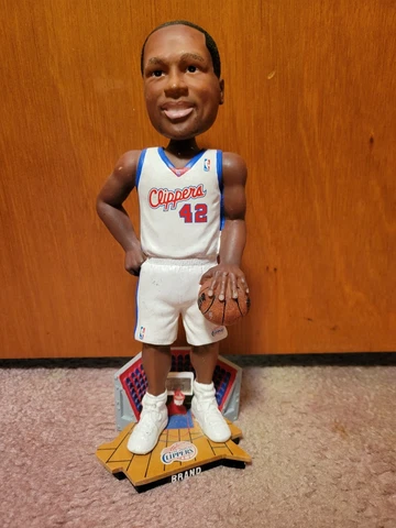 NBA Los Angeles Clippers Elton Brand Limited Edition Basketball Bobblehead Cover