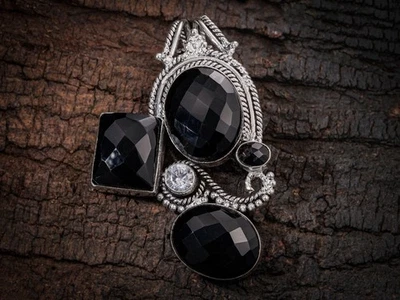 Ónix negro natural - colgante vintage hecho a mano - colgante de latón... - Imagen 1 de 3