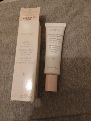 Mary Kay Medium Coverage Foundation Beige 404 356900 Pink Cap NIB New - Image 1 of 4