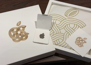 Apple Ginza Store Riapertura Commemorativa Novità Set di 3 - Foto 1 di 6