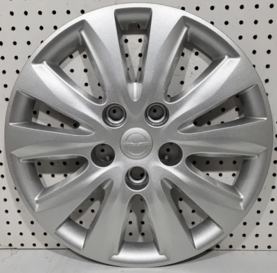 (1) Tapacubos/cubierta de rueda OEM 17-22 Chrysler Pacifica 17" 8056 04726536AC Pac3 Foto 1 de 4