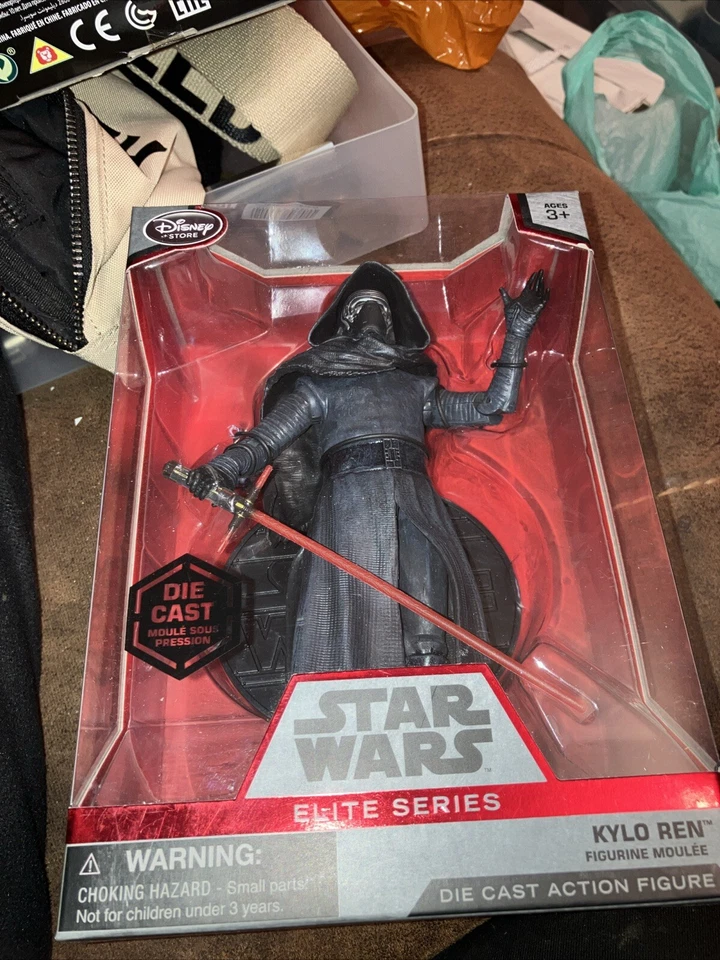 Star Wars Elite Series | Kylo Ren | Die Cast Action Figure | In Box | Sealed |Y2 - Image 1 of 1