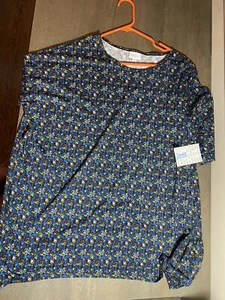 LuLaRoe Women’s Top NWT Size XL Short Sleeve Black And Multicolor - Picture 1 of 13