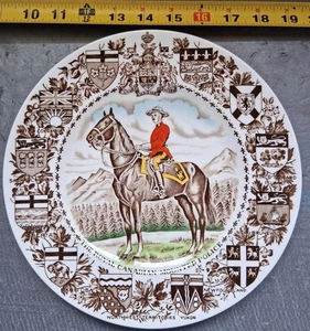 Vintage RCMP Fort Macleod Alberta Ironstone Wood & Sons 10 Inch Plate - Picture 1 of 3