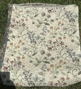 Meadow Flower Woven Fabric For Upholstery Pillows French Provincial Remnant Yard - Picture 1 of 11